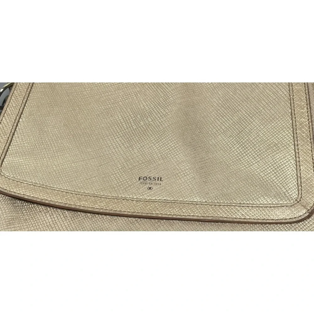 Fossil Distressed Metallic Gold Leather Flap Crossbody Messenger Bag